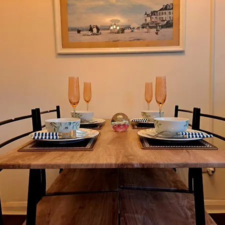 Cozy 2br Free Parking & Wifi Pets Welcome Apartment *