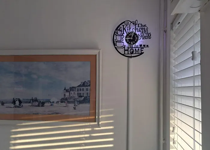 Cozy 2br Free Parking & Wifi Pets Welcome *