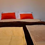 Cozy 2br Free Parking & Wifi Pets Welcome *